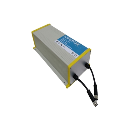 Batería solar de la luz de calle 102 ah 12.8V 1305.6Wh LiFePO4 con la comunicación y los alambres de BMS Safety Circuit Bluetooth